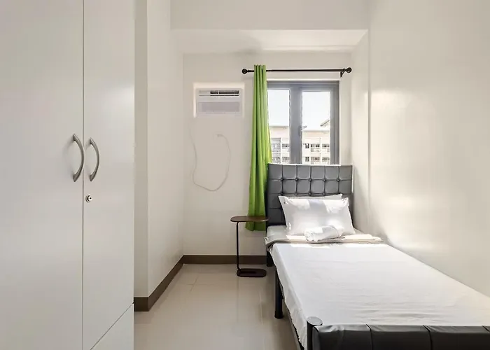 Near Sm Bf & Shopwise Slex Accessible 2br For 4 Apartamento *