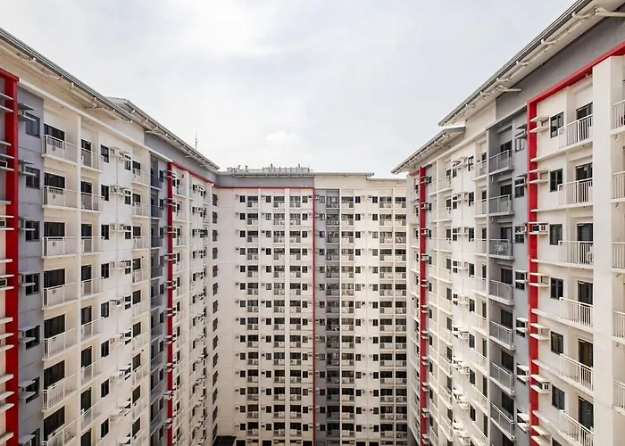 Near Sm Bf & Shopwise Slex Accessible 2br For 4 * Manila